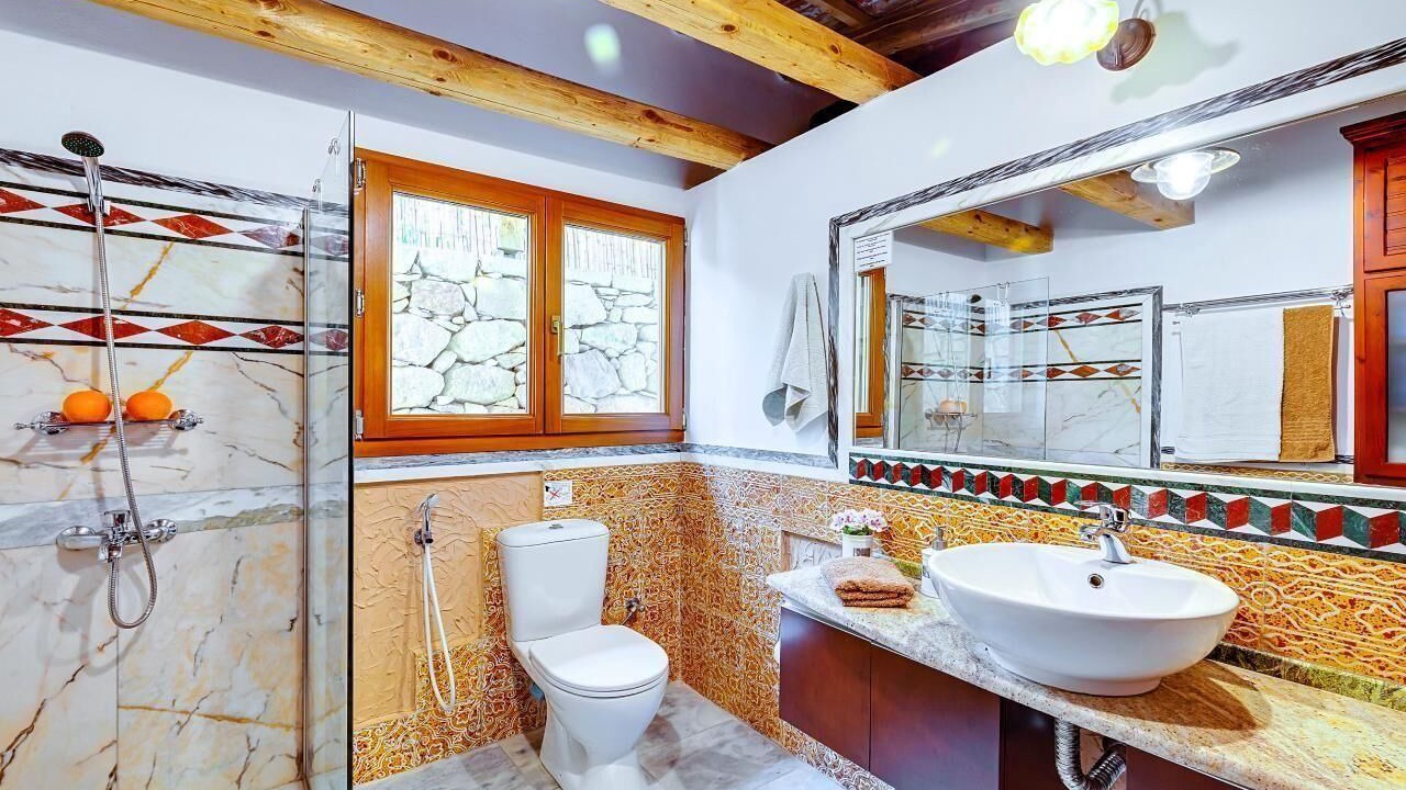 Photo of Bathroom in Pervolakia