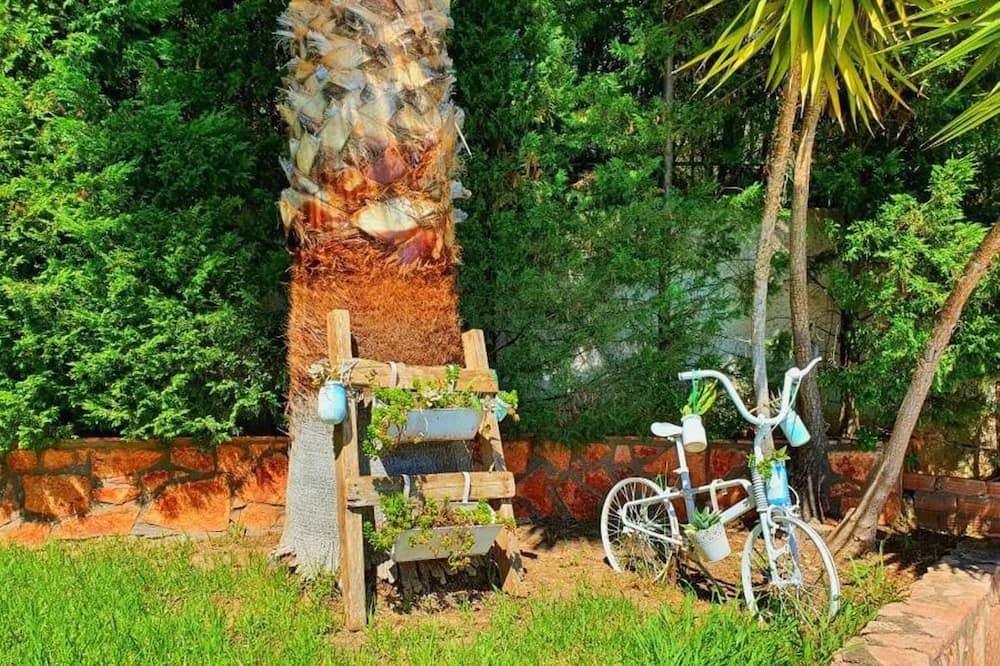 Photo of Outdoor in Paralia Porovitsis