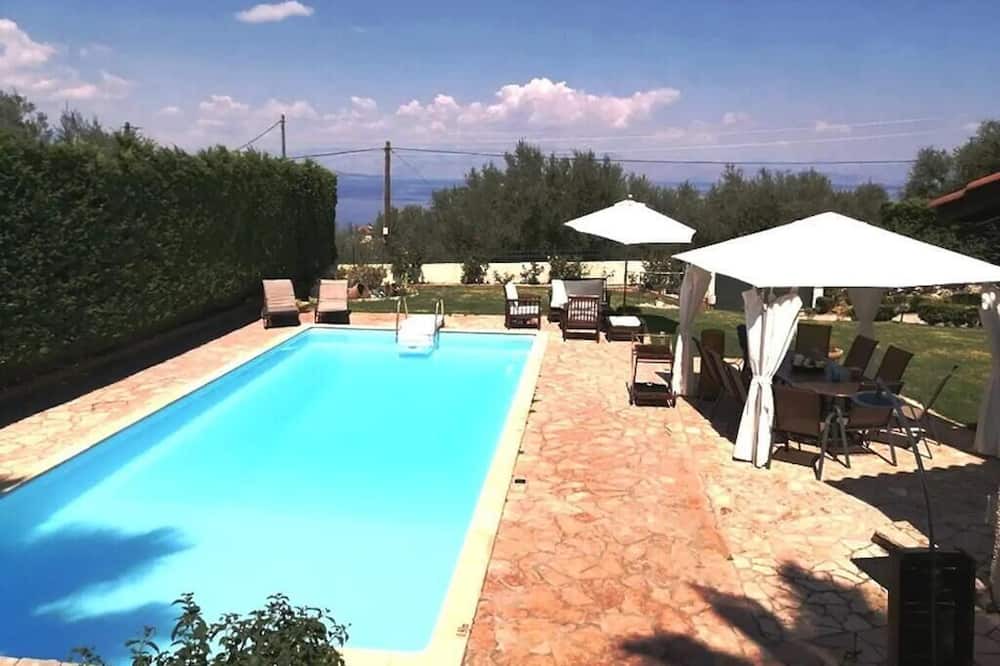 Photo of Outdoor in Paralia Porovitsis