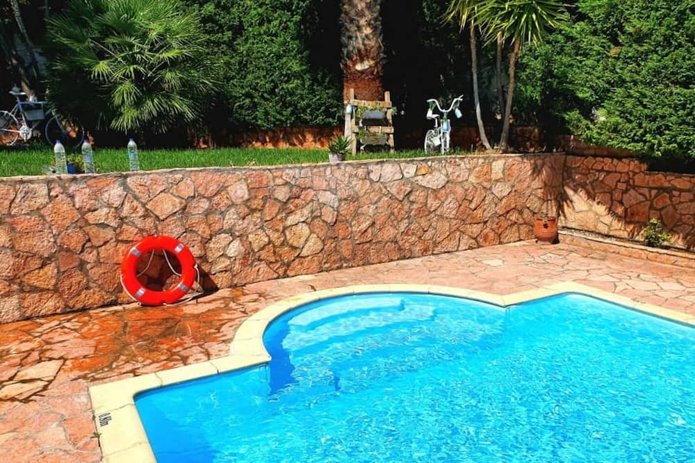 Photo of Outdoor in Paralia Porovitsis