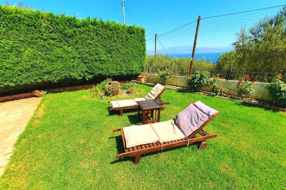 Photo of Outdoor in Paralia Porovitsis