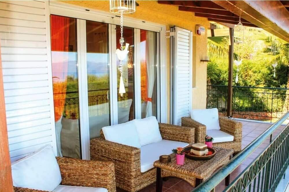 Photo of Patio Balcony in Paralia Porovitsis