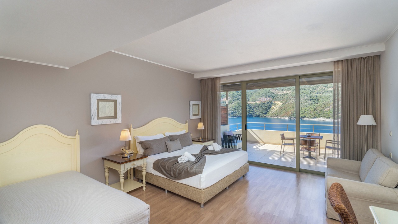 Photo of Bedroom in Mikros Gialos