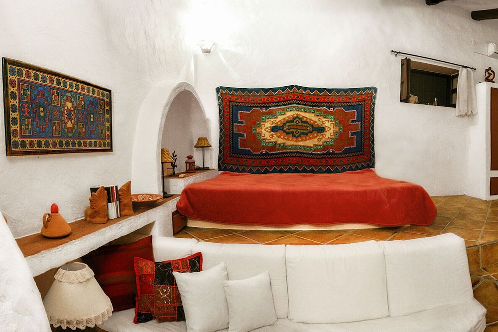 Photo of Others in Egira