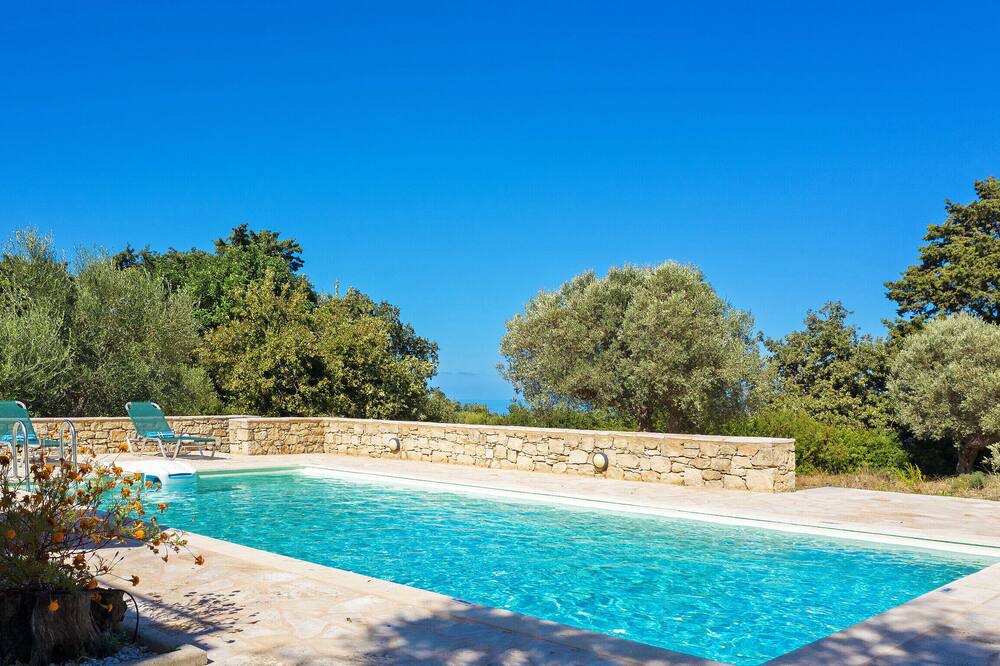 Photo of Outdoor in Arkadi