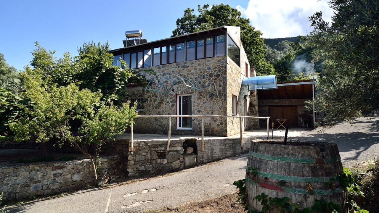Photo of Outdoor in Strovles