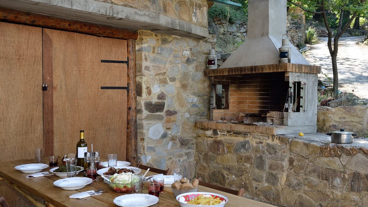 Photo of Outdoor in Strovles