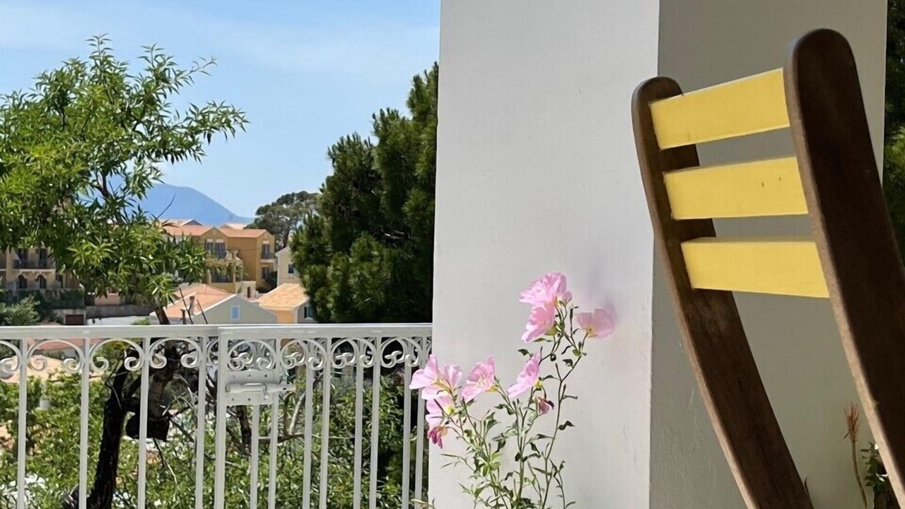 Photo of Outdoor in Frourion