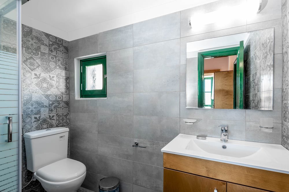 Photo of Bathroom in Halki