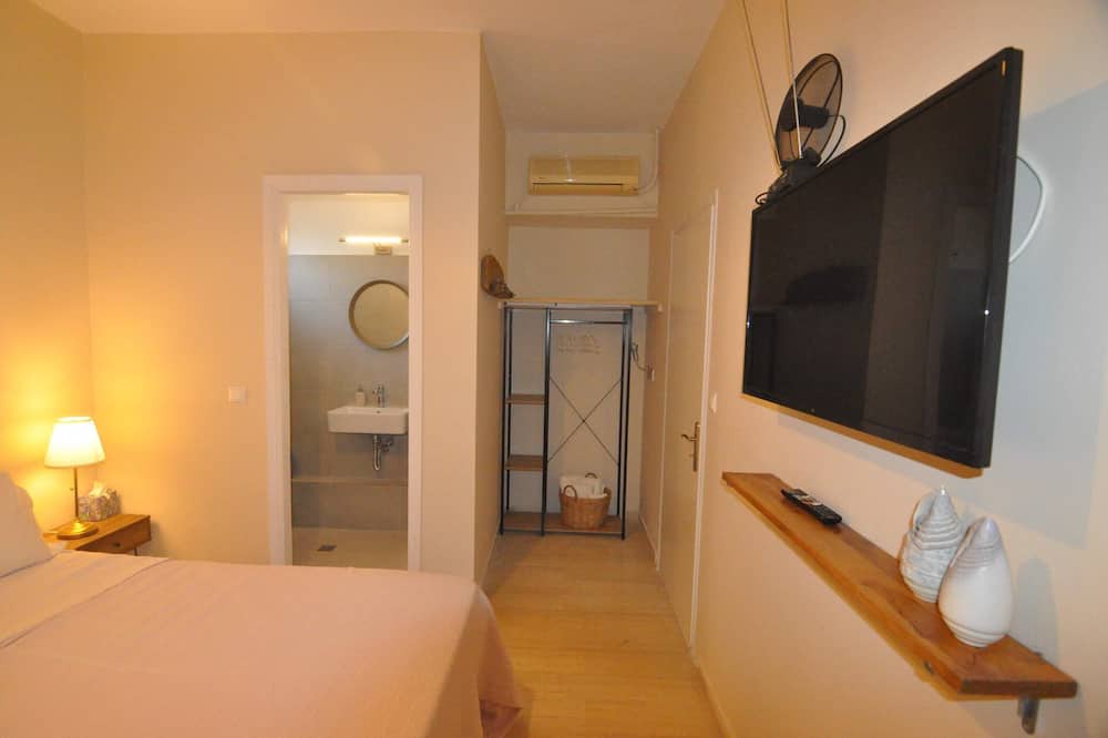 Photo of Bedroom in Poros