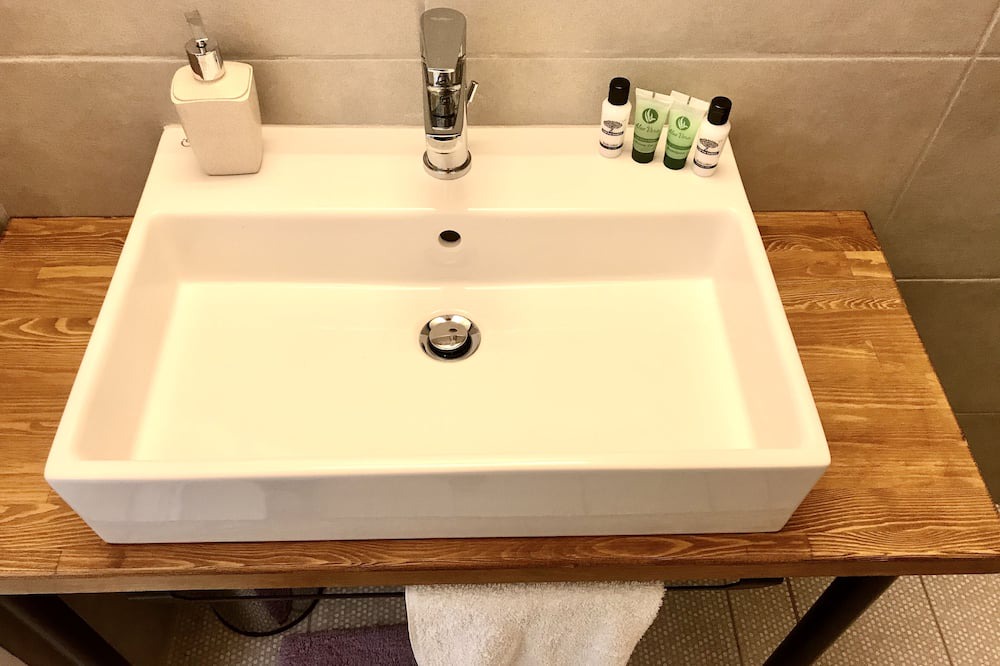 Photo of Bathroom in Poros
