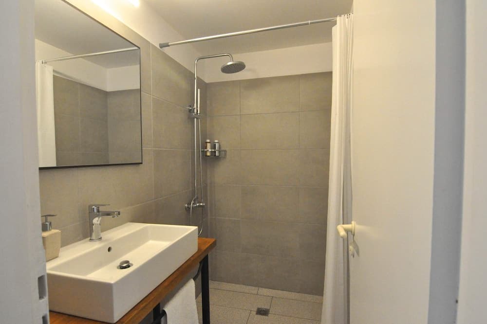 Photo of Bathroom in Poros