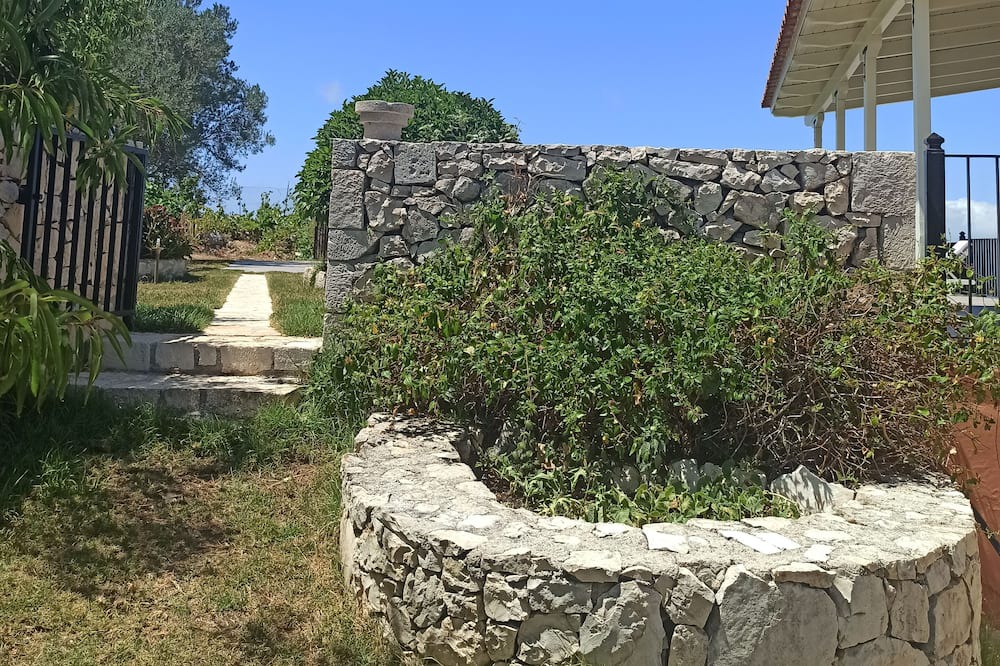 Photo of Outdoor in Katsarata