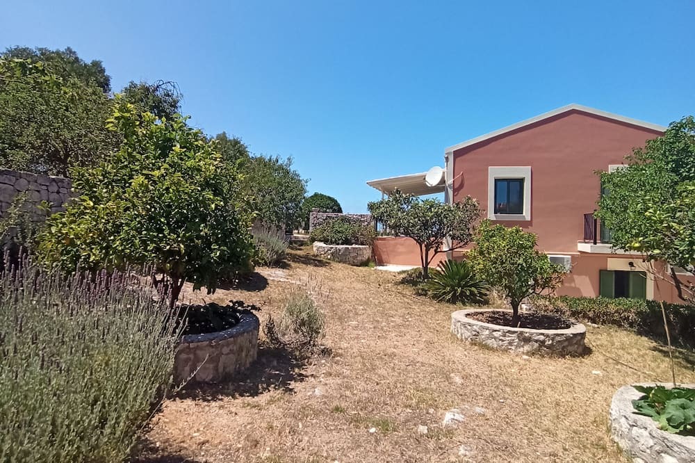 Photo of Outdoor in Katsarata
