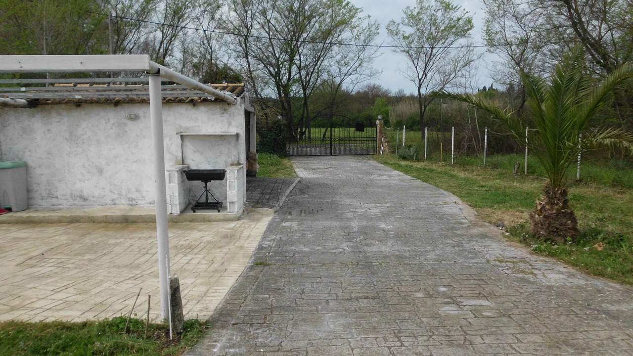 Photo of Outdoor in Doukades