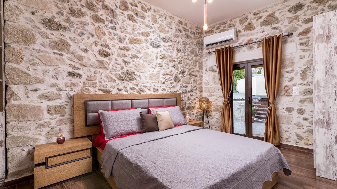 Photo of Bedroom in Zaros