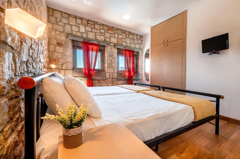 Photo of Bedroom in Pefkos