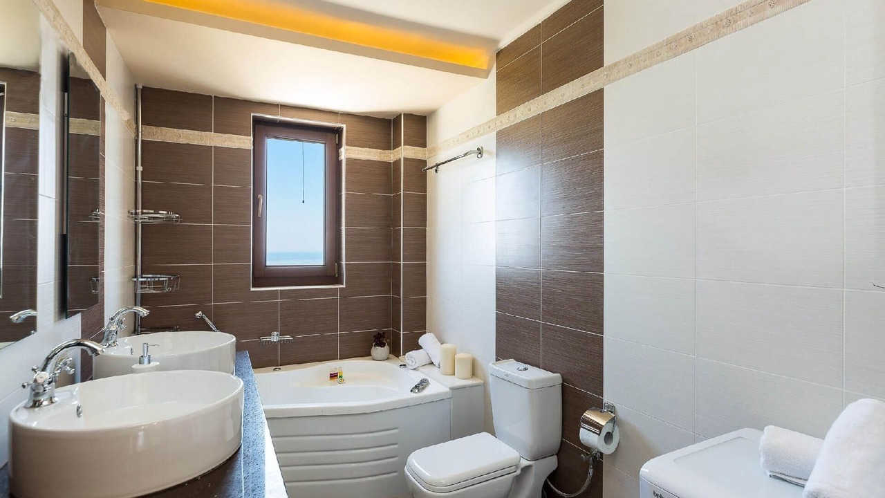 Photo of Bathroom in Kirianna