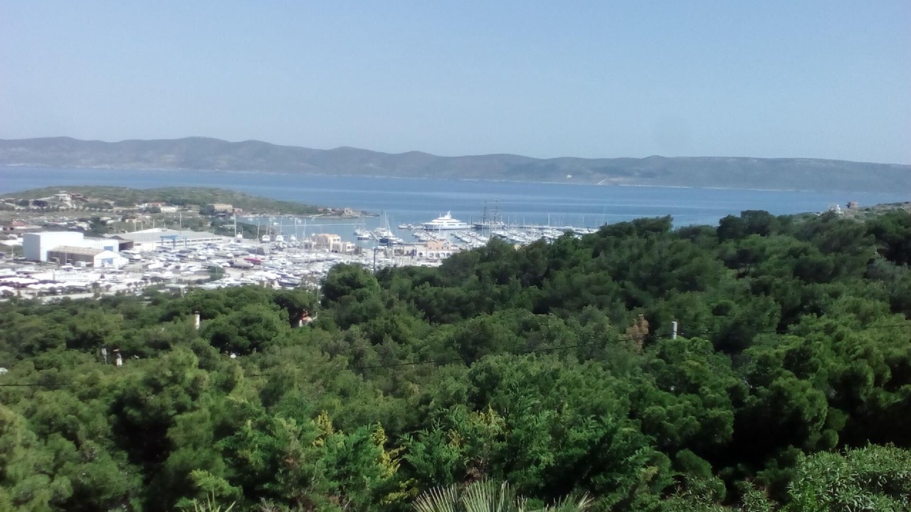 Photo of Others in Lavreotiki