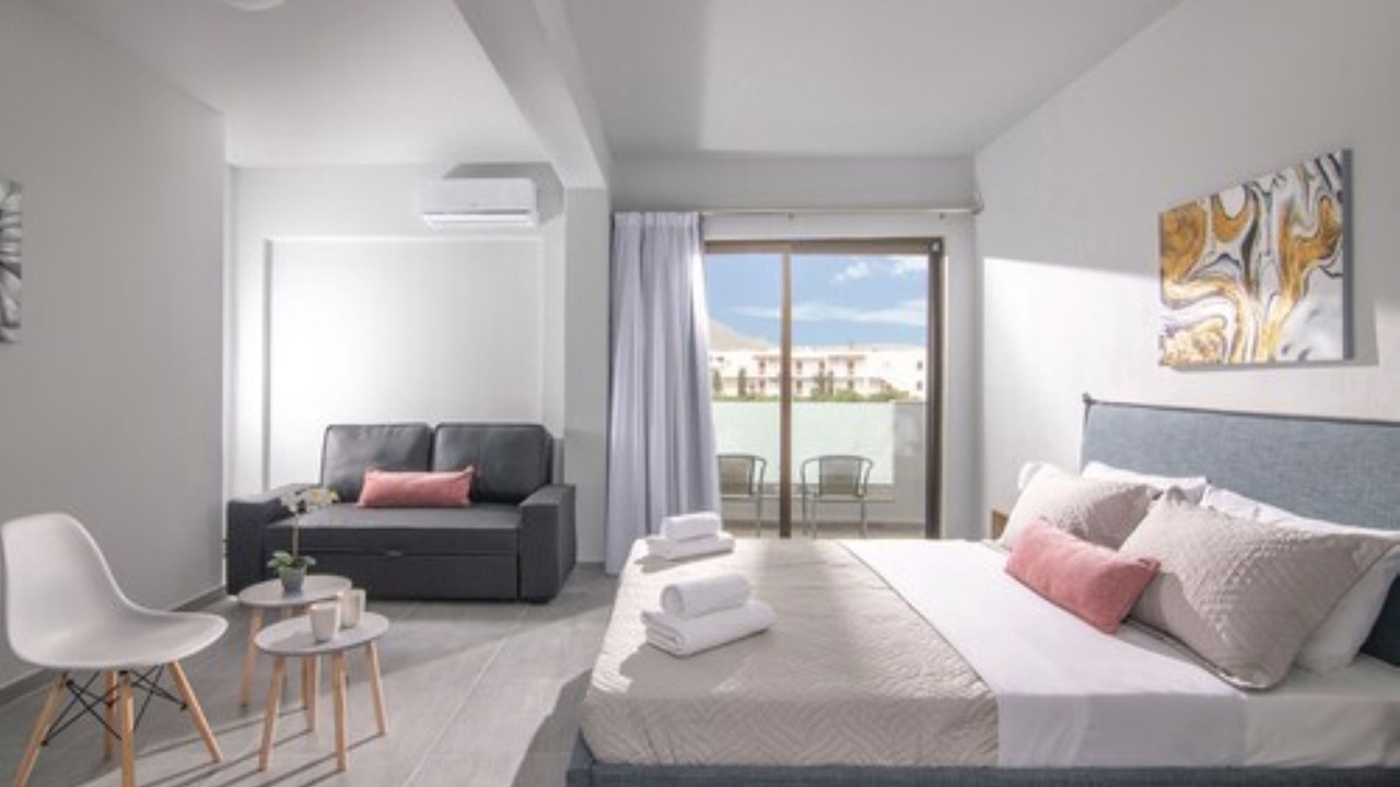 Photo of Bedroom in Kato Gouves