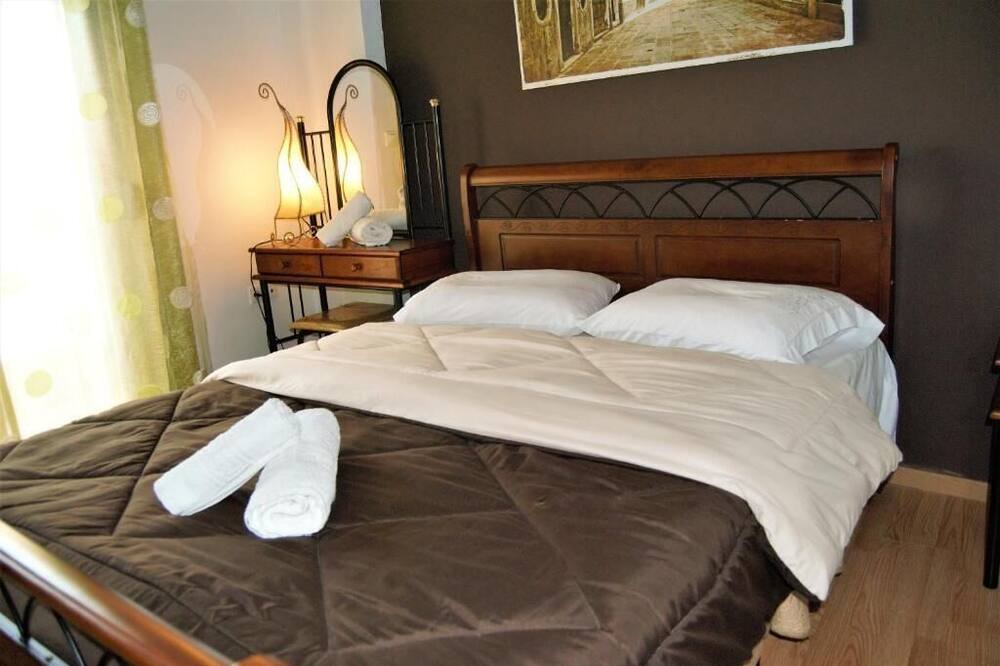Photo of Bedroom in Dio-Olympos