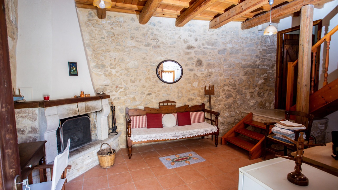 Photo of Livingroom in Petrokefalo