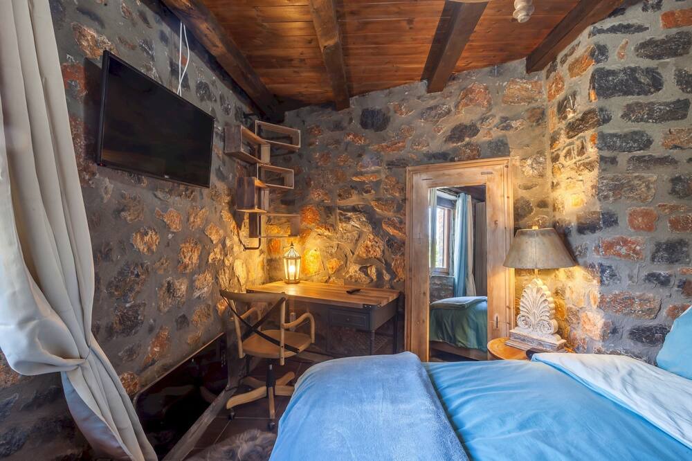 Photo of Bedroom in Aghios Athanasios