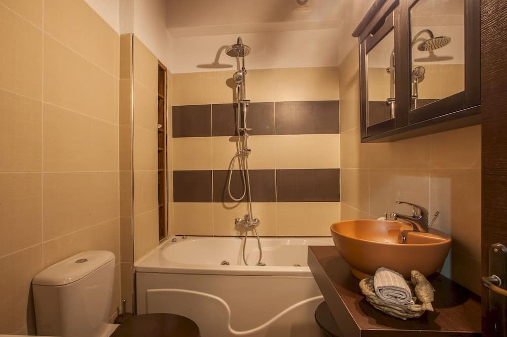 Photo of Bathroom in Aghios Athanasios