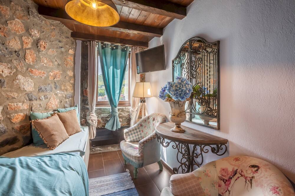 Photo of Livingroom in Aghios Athanasios