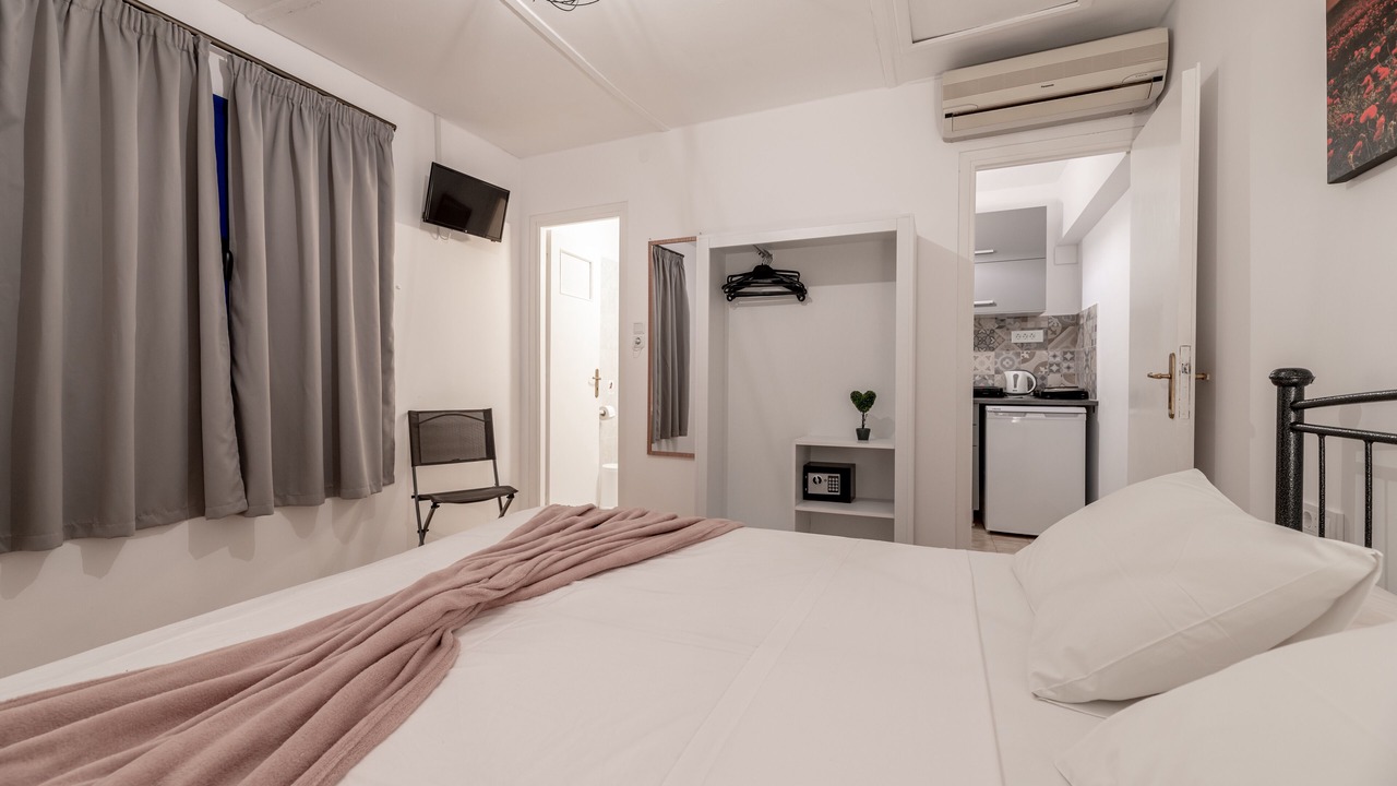 Photo of Bedroom in Agios Sostis