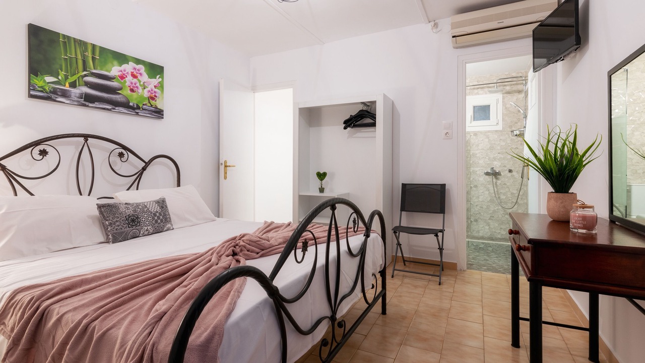 Photo of Bedroom in Agios Sostis