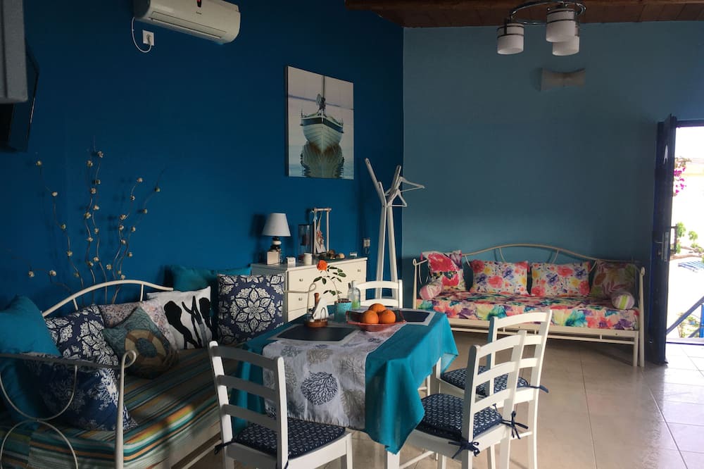 Photo of Livingroom in Anopolis