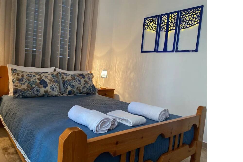 Photo of Bedroom in Kaloi Limenes