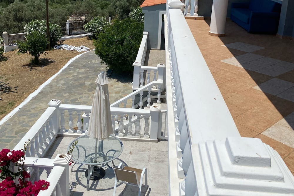 Photo of Others in Samos