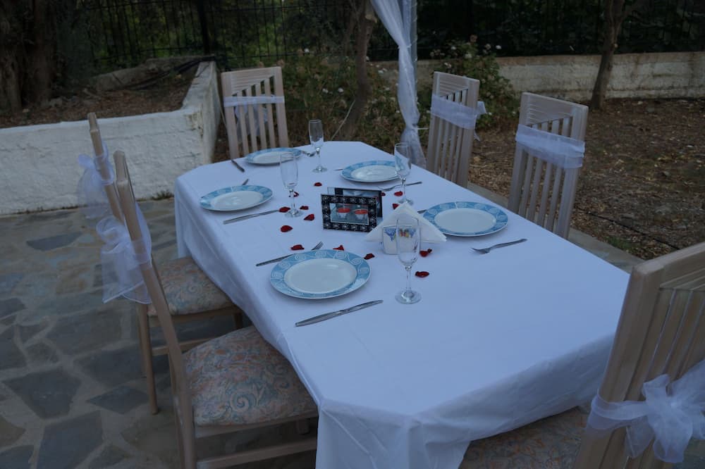 Photo of Patio Balcony in Samos
