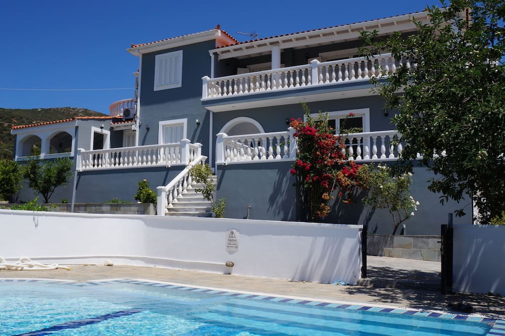 Photo of Others in Samos