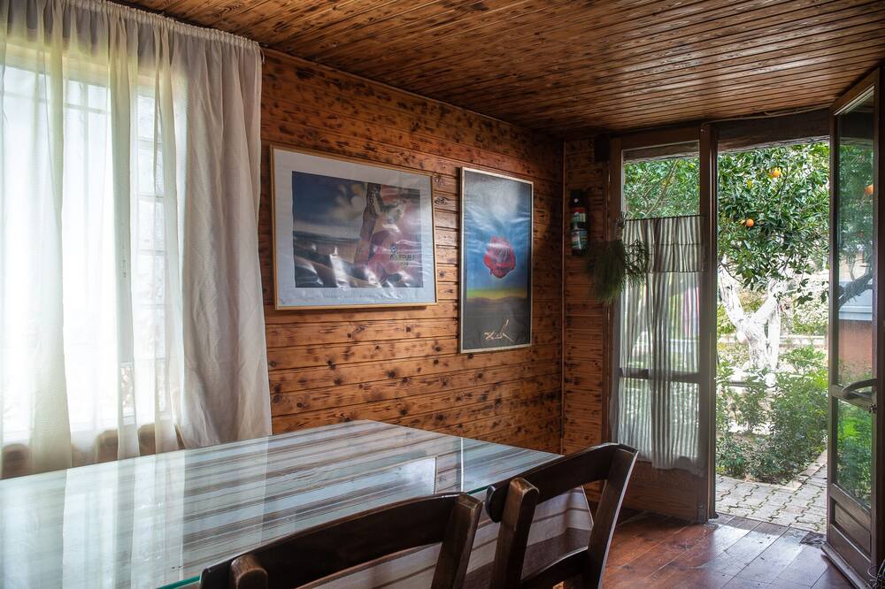Photo of Kitchen in Vatolakkos