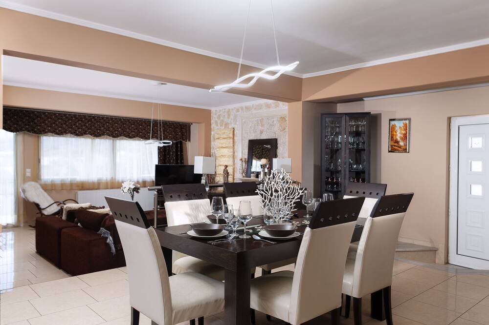 Photo of Kitchen in Vatolakkos