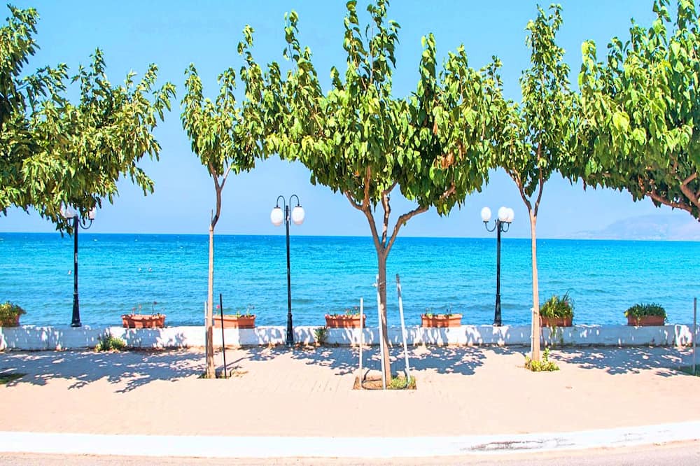 Photo of Others in Paralia Kourna
