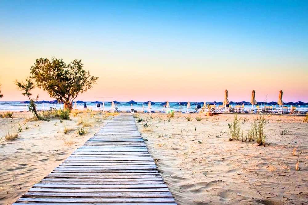 Photo of Others in Paralia Kourna