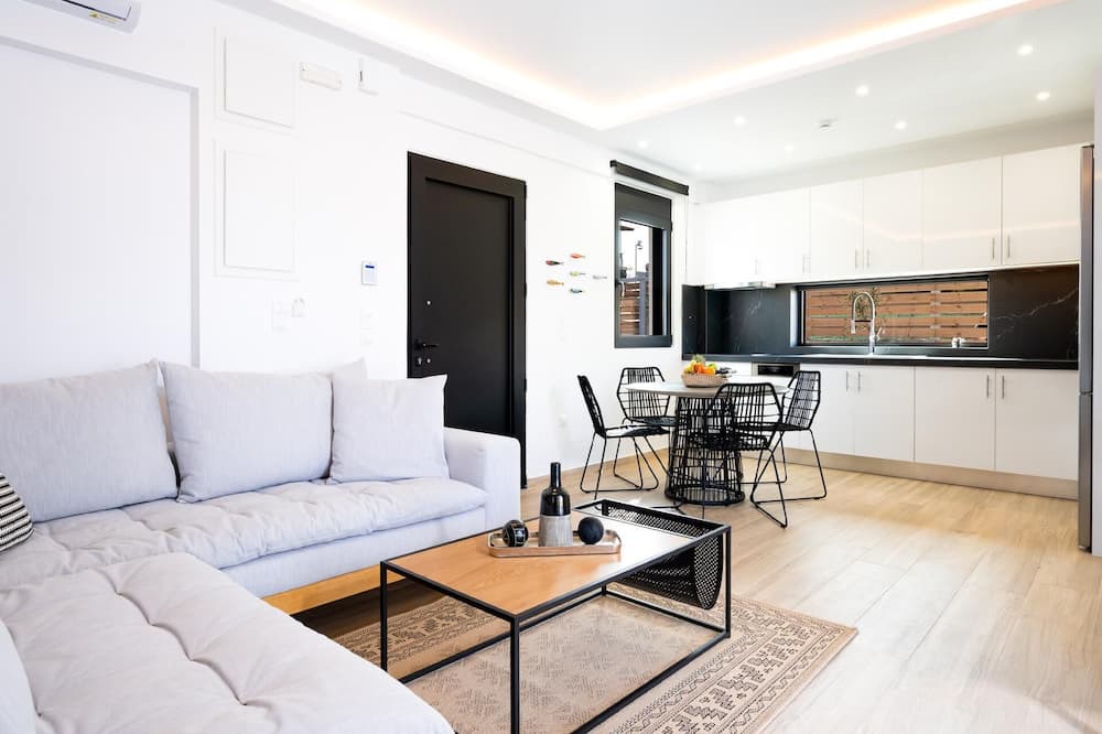 Photo of Livingroom in Aposelemis