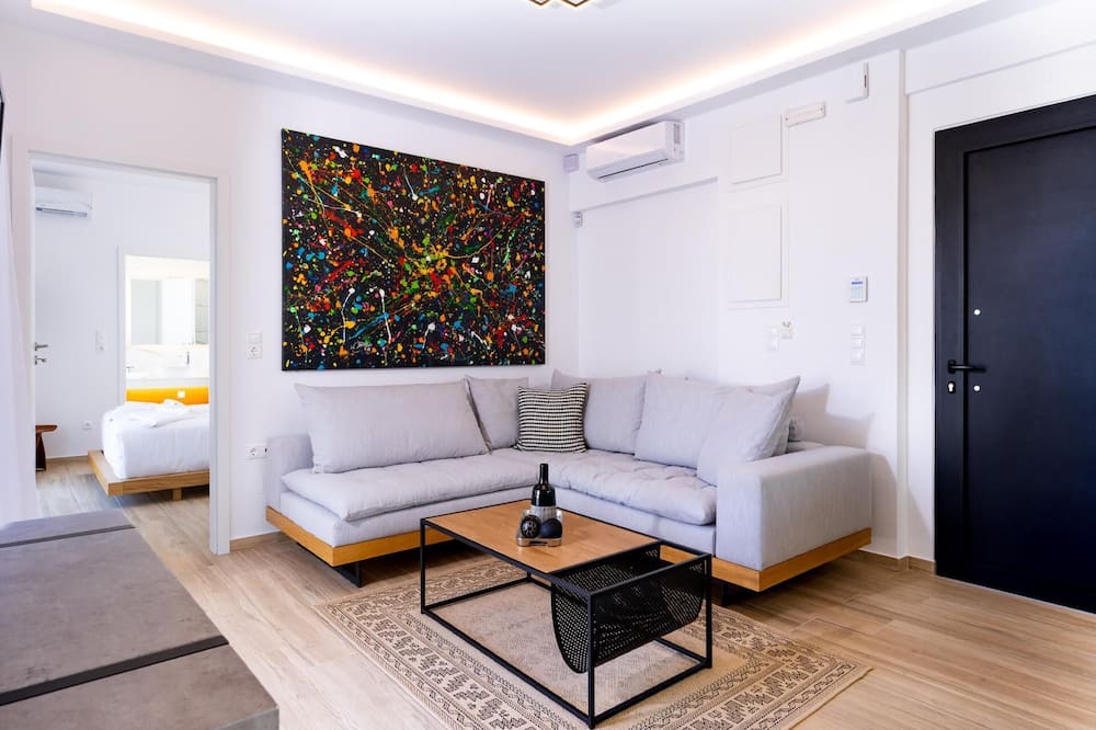 Photo of Livingroom in Aposelemis