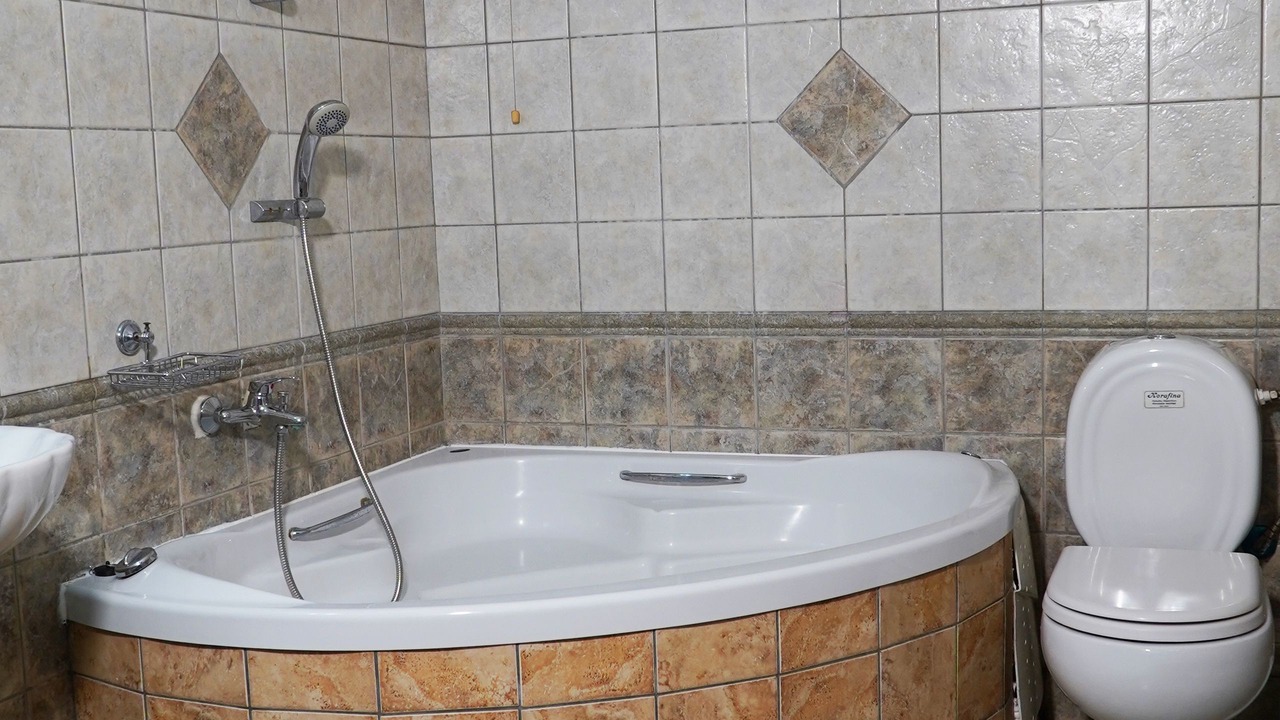 Photo of Bathroom in Scala