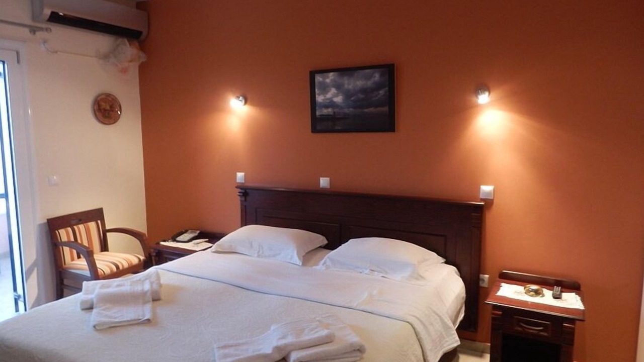 Photo of Bedroom in Kontos
