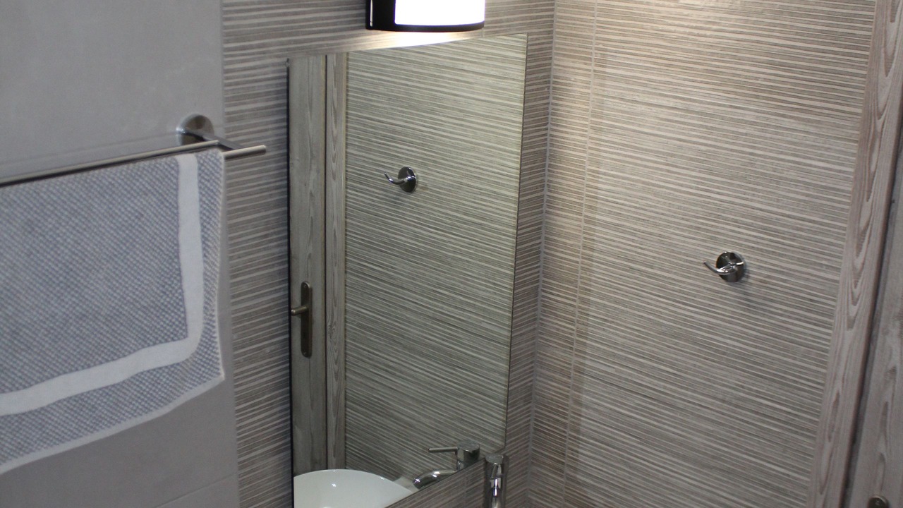 Photo of Bathroom in Ireon