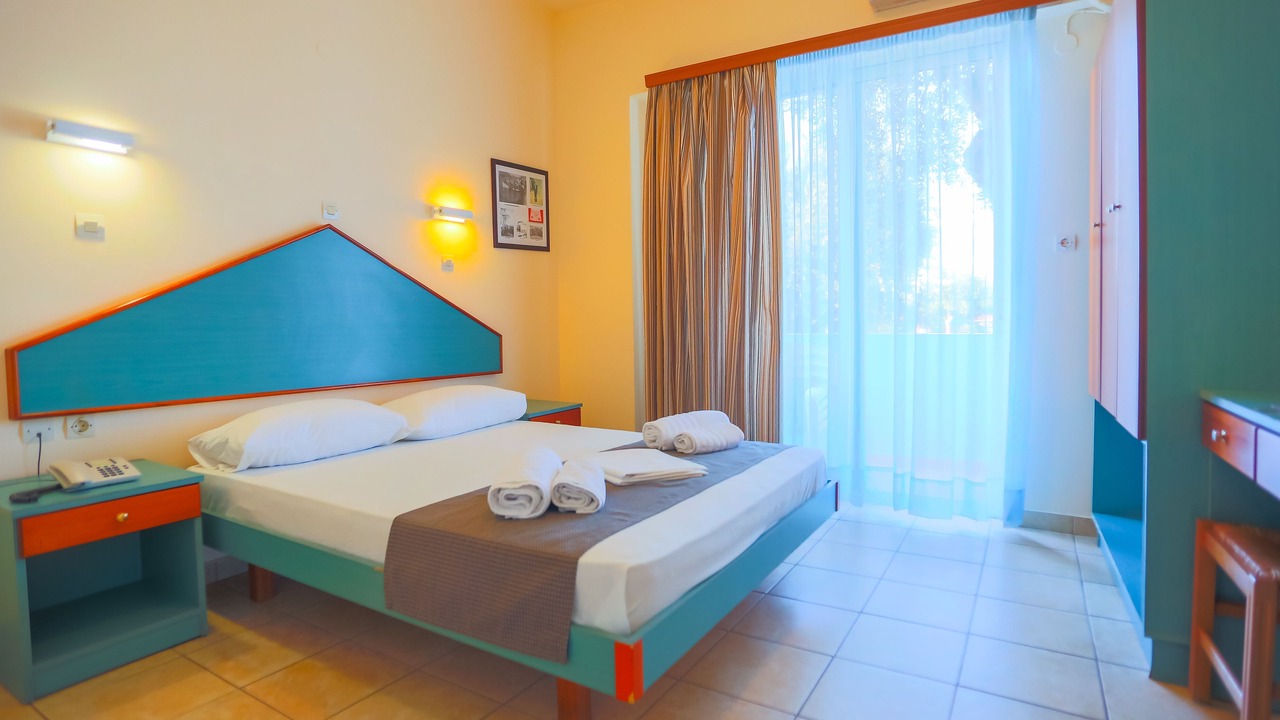 Photo of Others in Theologos