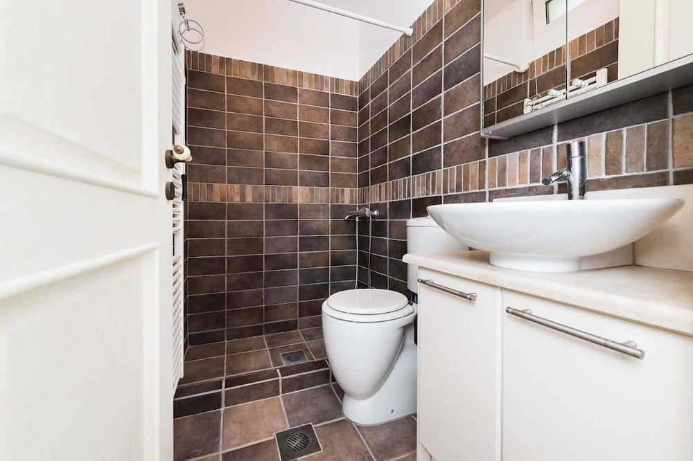 Photo of Bathroom in Lakithra