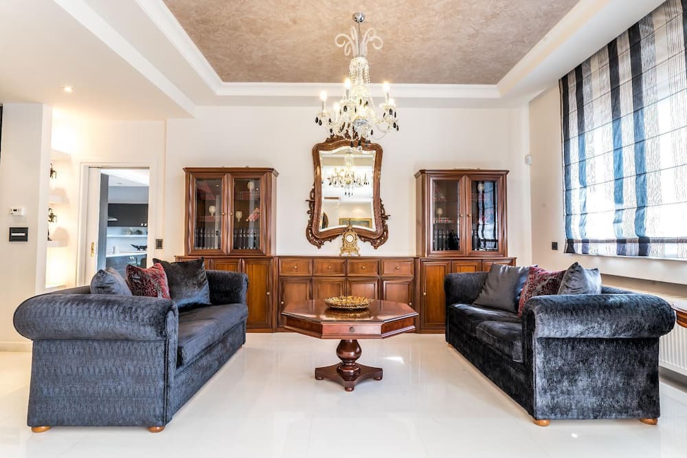 Photo of Livingroom in Palaia Fokaia