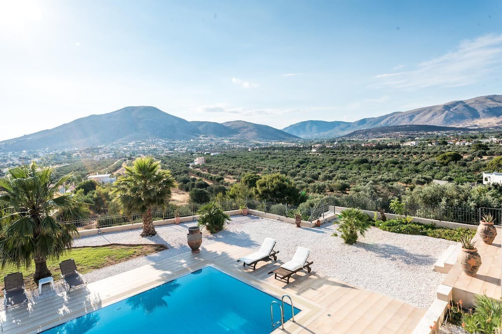 Photo of Outdoor in Palaia Fokaia