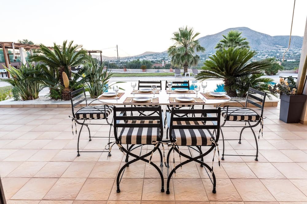 Photo of Patio Balcony in Palaia Fokaia